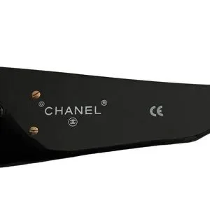 Chanel \'93 Comb CC Logo Sunglasses DSC03883_grande.jpg?v=1707854378 main image 2